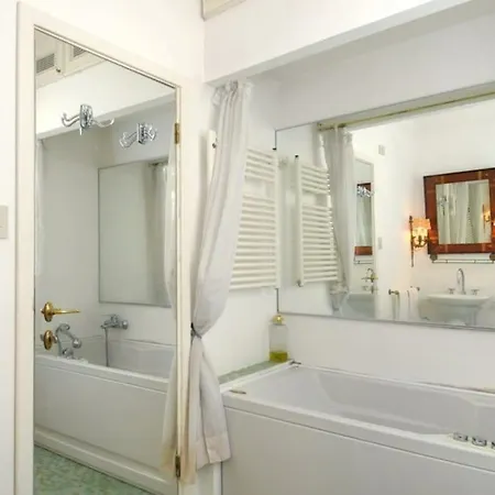 Central Suite Salute Venice Exterior photo